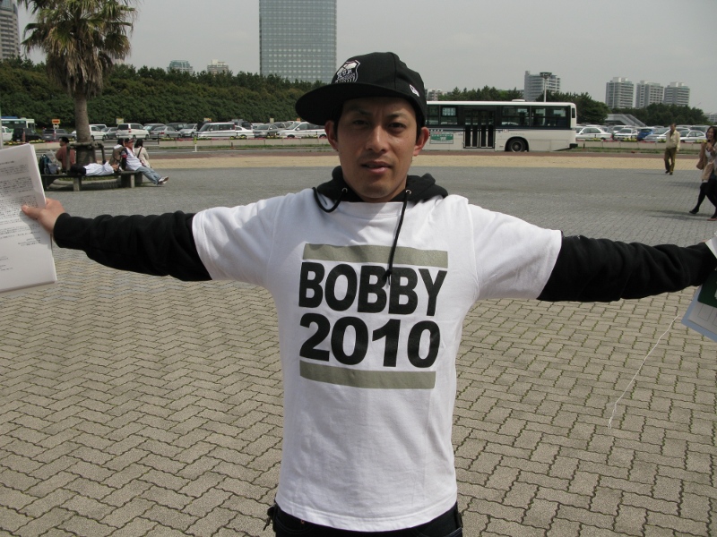 Bobby 2010 volunteer Aki rocks his campaign t-shirt