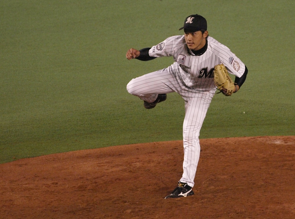703_ueno1 Ueno after throwing his first ichi-gun pitch