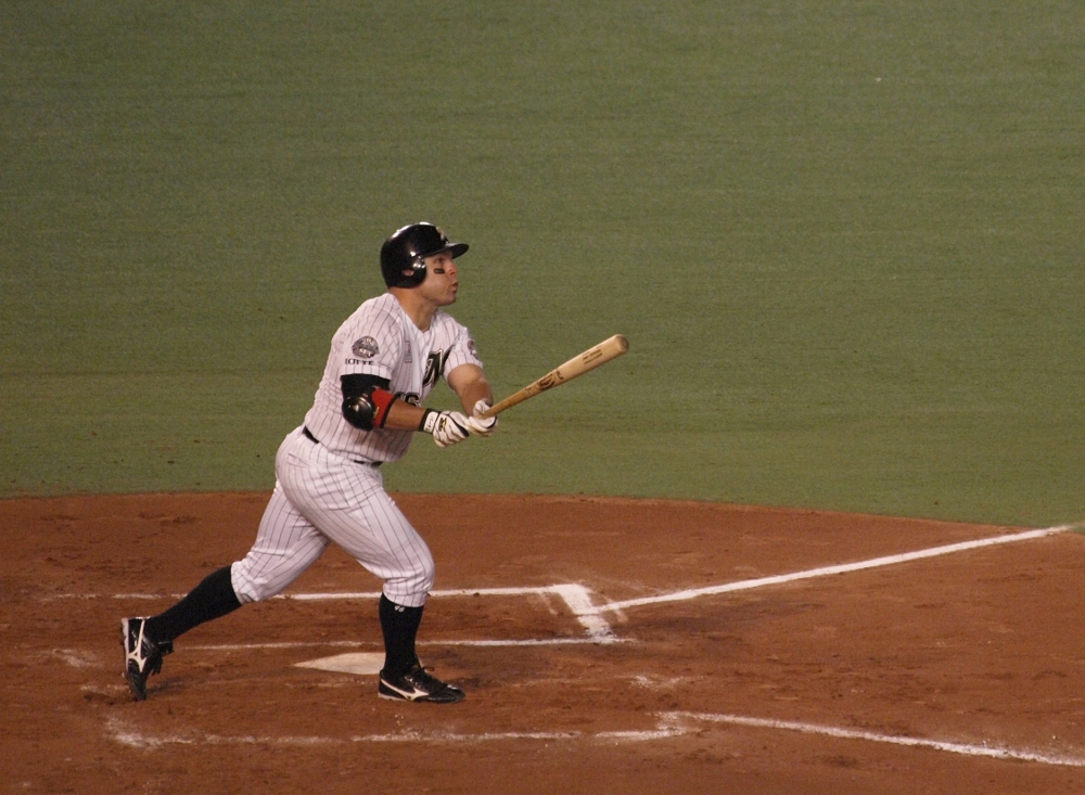 Gary Burnham Jr eyes his 6th inning jack