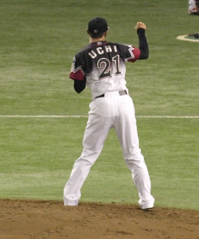 Uchi, in his first appearance vs Yomiuri