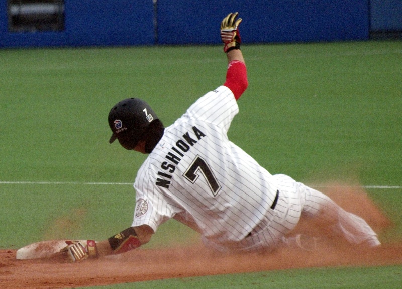 tsuyoshi
